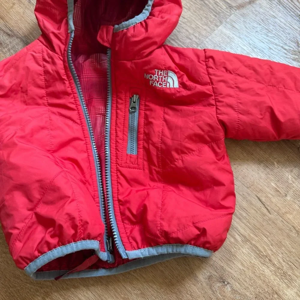 The North Face baby Red Plaid Puffer Baby Reversible Perrito Hooded Jacket